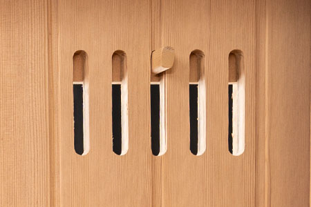 Adjustable airflow ven design of the wooden sauna